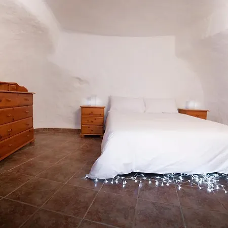 Cueva Regina Risco Caido Tatil Evi *
